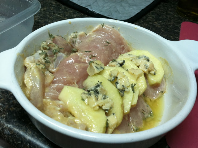 Emma Frisch Braised Chicken, stuffed with Apples, Blue Cheese, and Thyme Ingredient